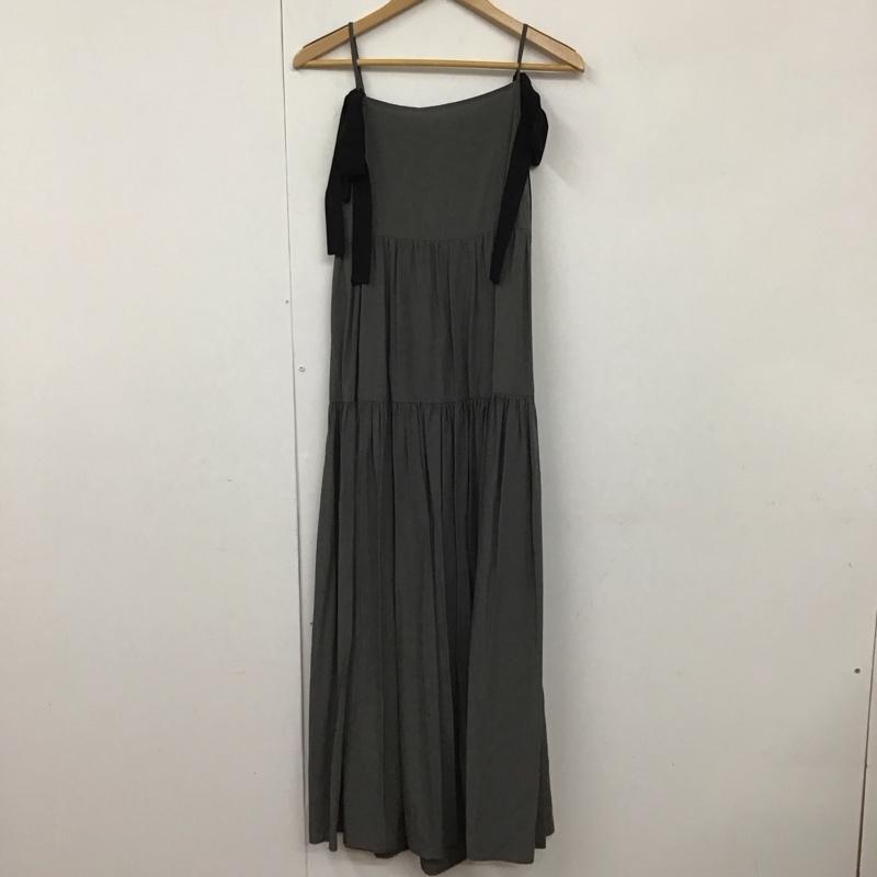 ナイスクラップ NICE CLAUP ワンピース ロングスカート 0141090510 肩リボンティアードワンピース M 無地 灰 / グレー /  レディース USED 古着 中古 10130453