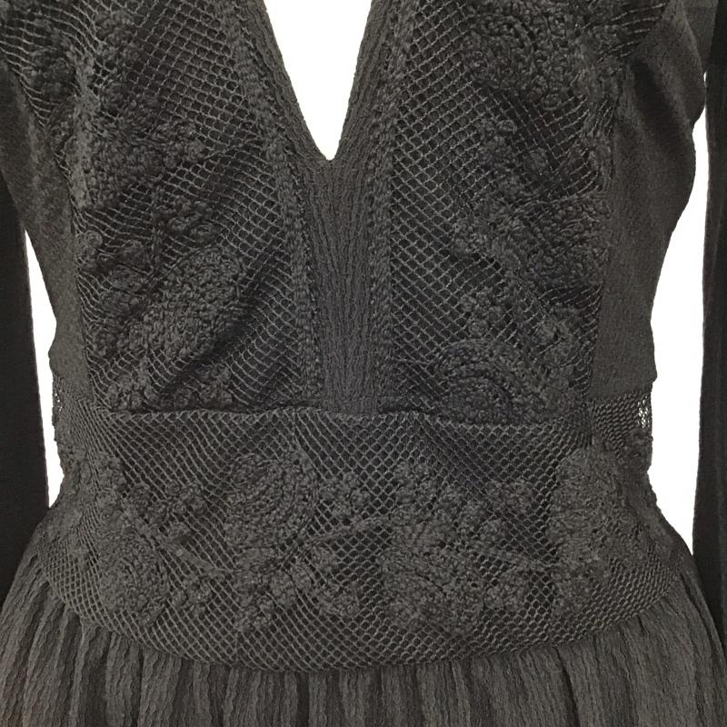 ザラ ZARA ワンピース ロングスカート 5039 945 800 長袖 Vネック S 刺繍 黒 / ブラック /  レディース USED 古着 中古 10115907