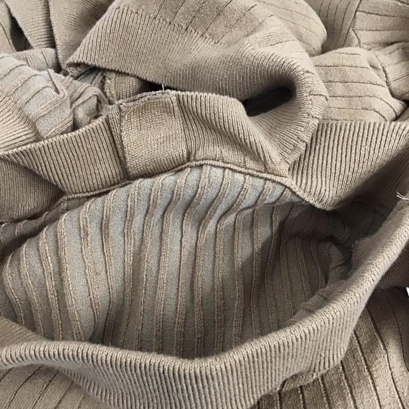リエンダ rienda ワンピース ロングスカート 110CA173-1510 Front carde in Knit OP Vネック タグ付き M 無地 ベージュ / ベージュ /  レディース USED 古着 中古 10121111