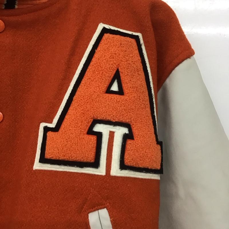 アベイシングエイプ A BATHING APE ジャケット、上着 ジャンパー、ブルゾン スタジャン アウター 古着 前ボタン postoveralls 96-97s L ロゴ、文字 橙 / オレンジ /  メンズ USED 古着 中古 10148160