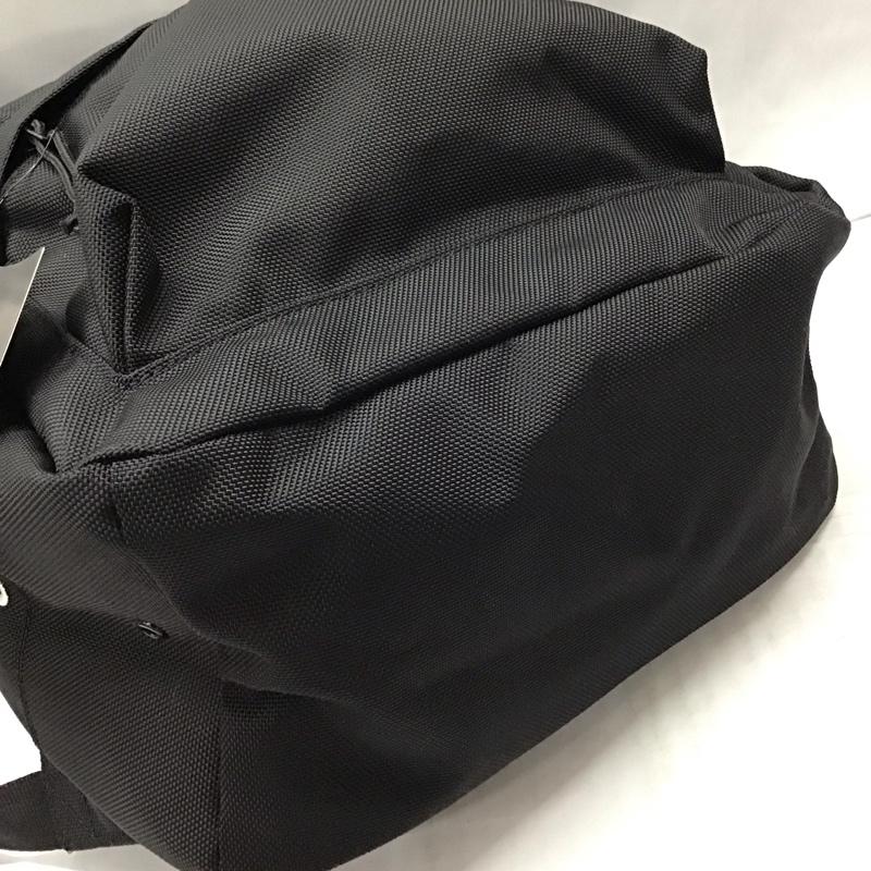 ニューエラ NEW ERA リュックサック、デイパック リュックサック、デイバッグ 13061306 Youth Light Pack 18L タグ付き ロゴ、文字 黒 / ブラック /  メンズ USED 古着 中古 10116972