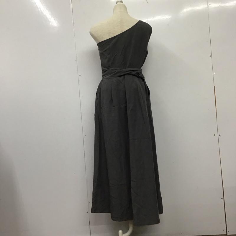 スライ SLY ワンピース ロングスカート 030DSY33-2010 ONE SHOULDER TIE OP ウエストタイ 2 無地 灰 / グレー /  レディース USED 古着 中古 10142284