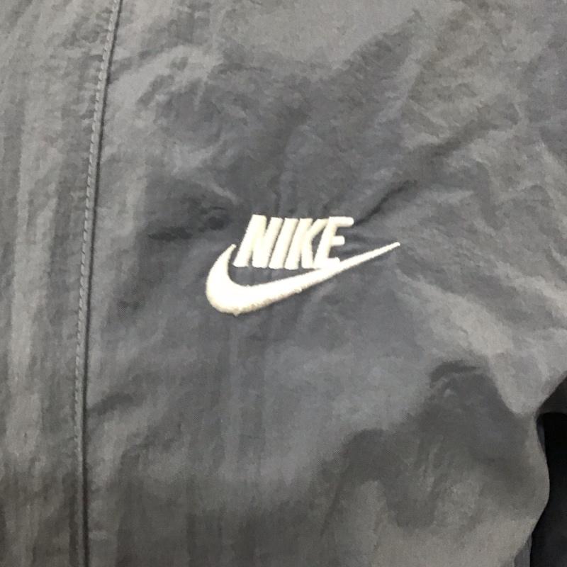 ナイキ NIKE ジャケット、上着 ジャンパー、ブルゾン ar2215-490 ナイロンジャケット ジップアップジャケット アウター S ロゴ、文字 水色 / ライトブルー /  メンズ USED 古着 中古 10119133