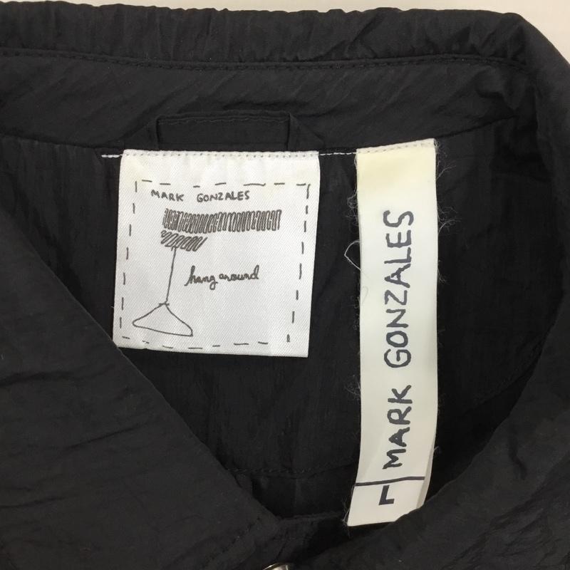 マーク・ゴンザレス Mark Gonzales ジャケット、上着 ジャケット、ブレザー ナイロンジャケット カラージャケット アウター 前ボタン L ロゴ、文字 黒 / ブラック /  メンズ USED 古着 中古 10121073