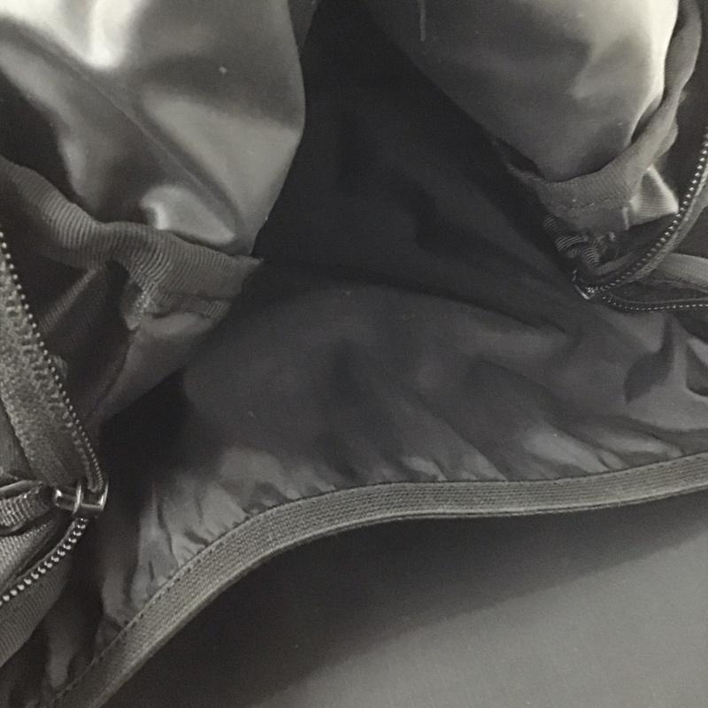 ザノースフェイス THE NORTH FACE バッグ バッグ NMJ72206 Tellus 20 キッズ リュック バックパック デイバック ロゴ、文字 黒 / ブラック /  ボーイズ USED 古着 中古 10139363