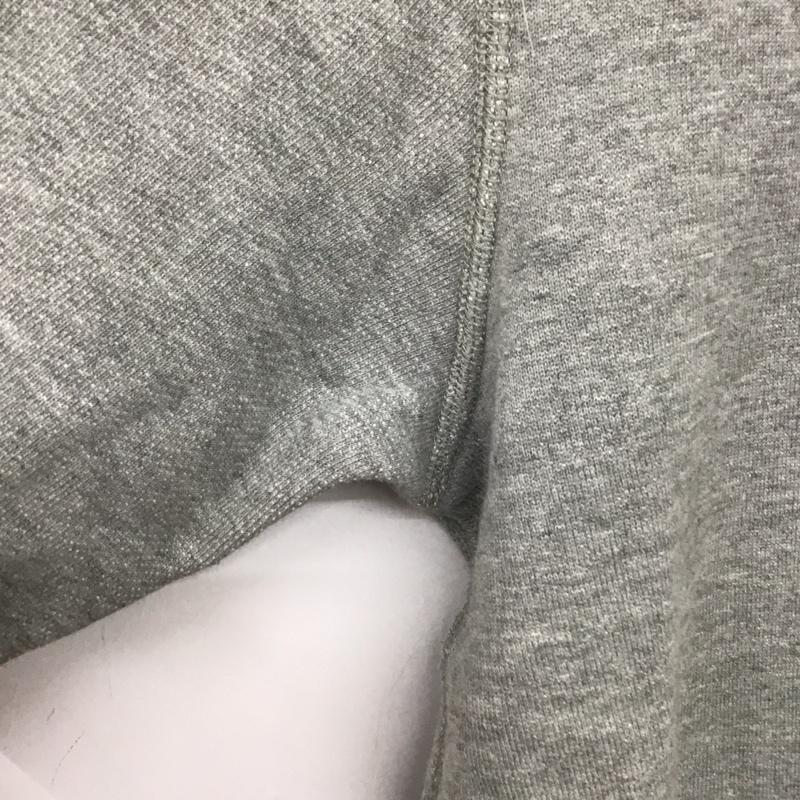 ナイキ NIKE トレーナー 半袖 半袖トレーナー クルーネックカットソー 半袖カットソー スポーツウェア M ロゴ、文字 灰 / グレー /  メンズ USED 古着 中古 10139517