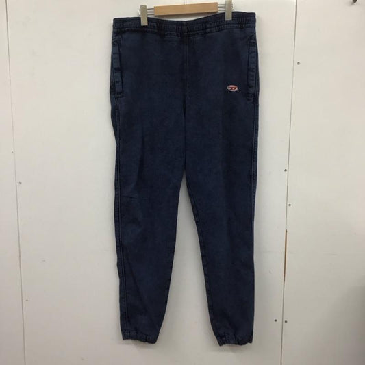 ディーゼル DIESEL パンツ ワークパンツ、ペインターパンツ スウェットパンツ ワイドパンツ カジュアルパンツ XL ロゴ、文字 インディゴ / インディゴ /  メンズ USED 古着 中古 10139182