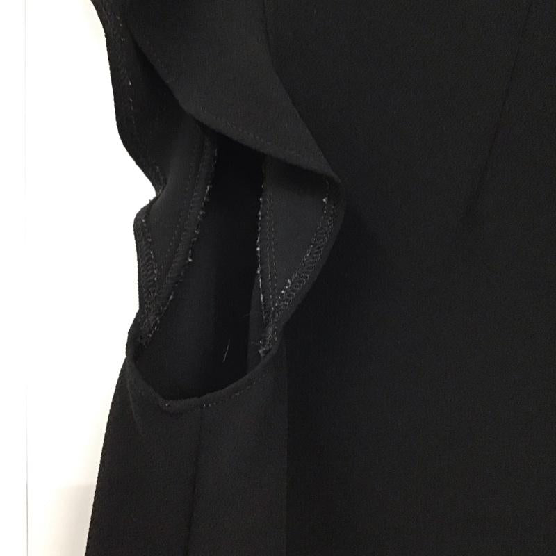 ジルスチュアート JILLSTUART トップス トップス 092-6110046 ノースリーブ 袖フリル M 無地 黒 / ブラック /  レディース USED 古着 中古 10129159