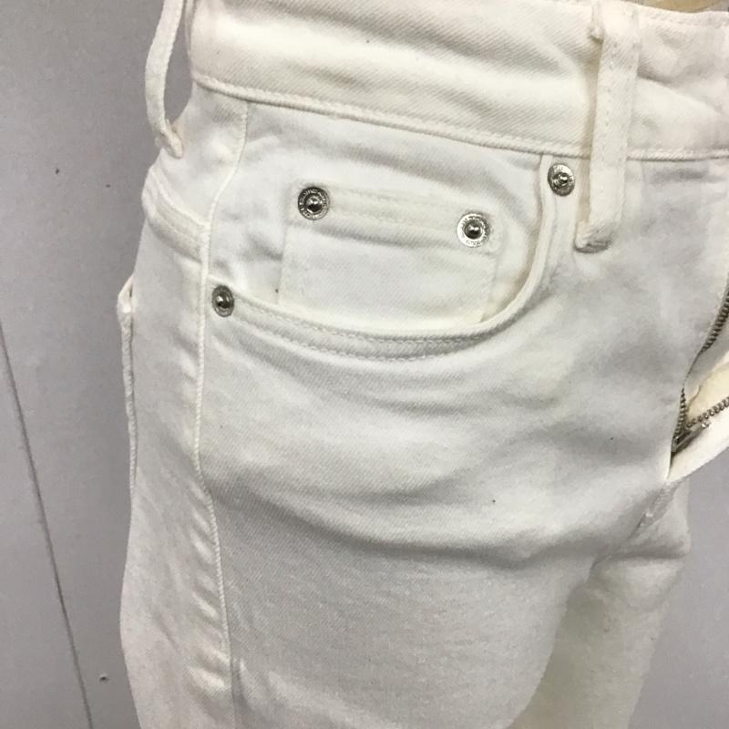 ザラ ZARA パンツ デニム、ジーンズ 6045 049 251 カットオフ ホワイトデニム ストレッチ 無地 白 / ホワイト /  レディース USED 古着 中古 10109724