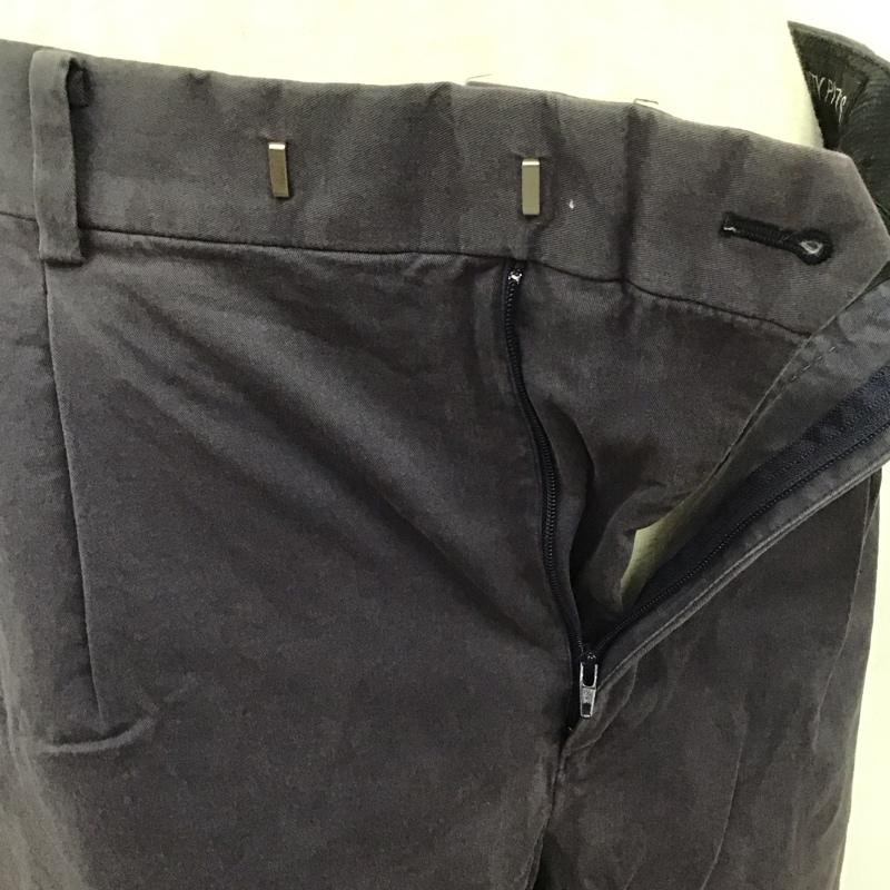 エルメネジルド・ゼニア Ermenegildo Zegna パンツ チノパン チノパン カジュアルパンツ ワイドパンツ ストレートパンツ L 無地 紺 / ネイビー /  メンズ USED 古着 中古 10112741