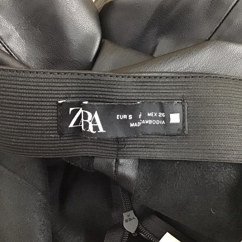 ザラ ZARA パンツ デニム、ジーンズ フェイクレザーパンツ スリムパンツ ストレッチパンツ S 無地 黒 / ブラック /  レディース USED 古着 中古 10118534