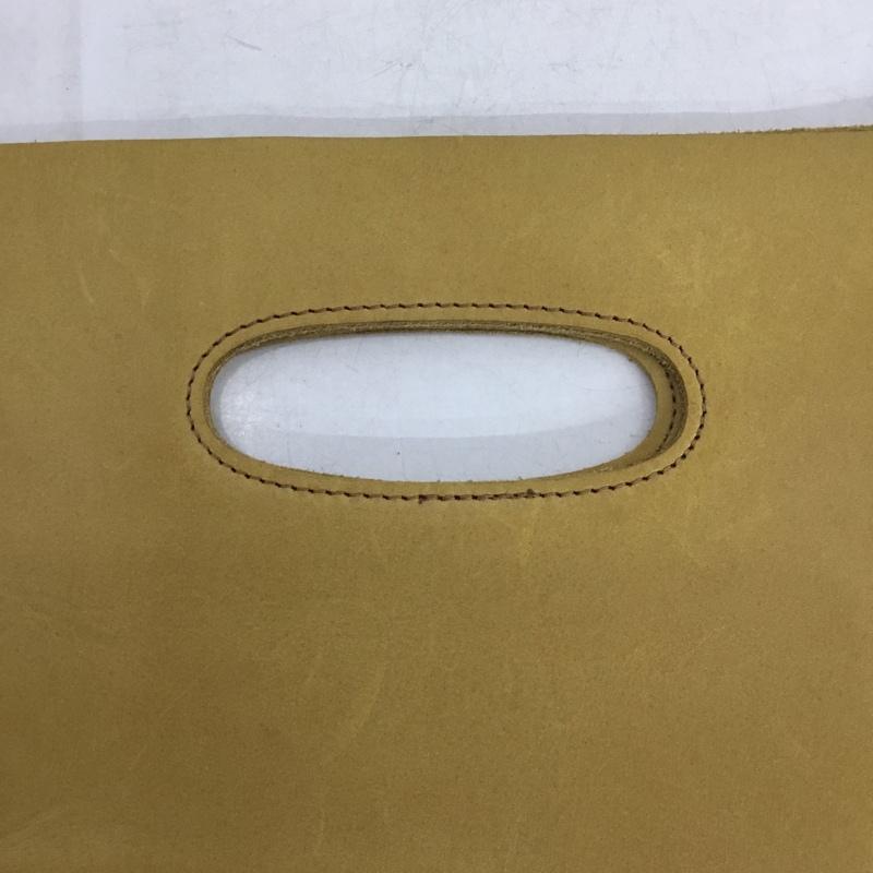 シップス SHIPS クラッチバッグ、パーティバッグ クラッチバッグ、パーティバッグ AMIACALVA 別注 2WAYクラッチバッグ 栃木レザー 二つ折り 無地 キャメル / キャメル /  メンズ USED 古着 中古 10147727