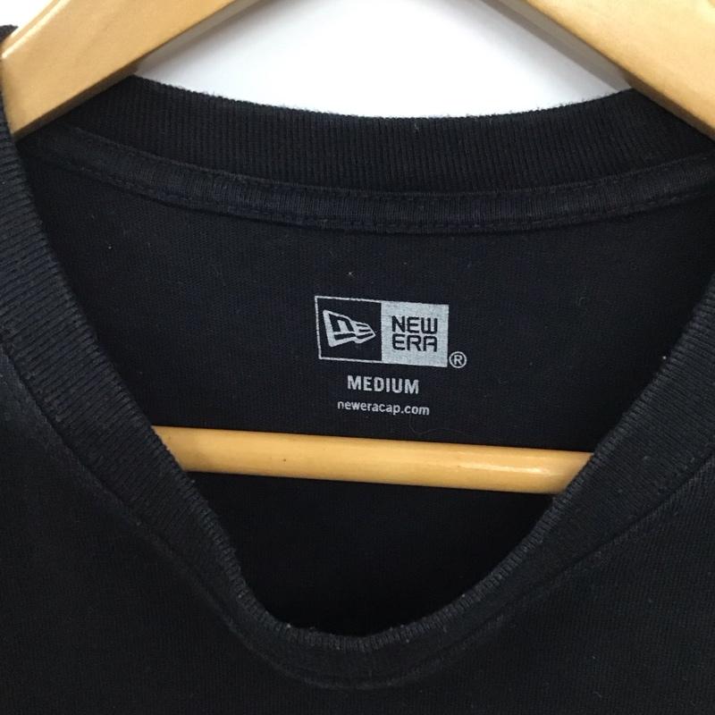 ニューエラ NEW ERA Tシャツ 半袖 M ロゴ、文字 黒 / ブラック /  メンズ USED 古着 中古 10134607