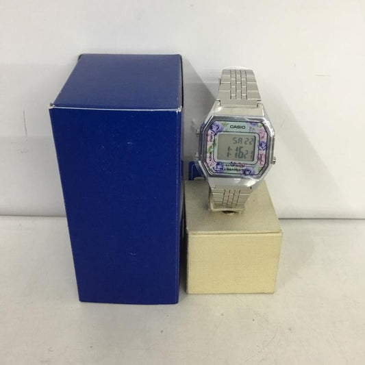 カシオ CASIO 腕時計 デジタル LA680W チープカシオ 花柄 箱有 ロゴ、文字 金 / ゴールド /  レディース USED 古着 中古 10135150