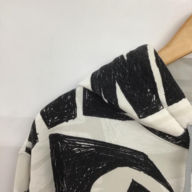 ナイキ NIKE パーカー 長袖 db4608-010 総柄ロゴプリントパーカー XXL プリント 灰 / グレー /  メンズ USED 古着 中古 10148566