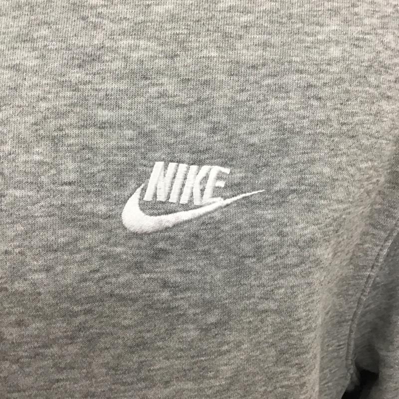 ナイキ NIKE トレーナー 長袖 bv2667-063 ワンポイント刺繍スウェット 長袖スウェット スポーツウェア M ロゴ、文字 灰 / グレー /  メンズ USED 古着 中古 10113910