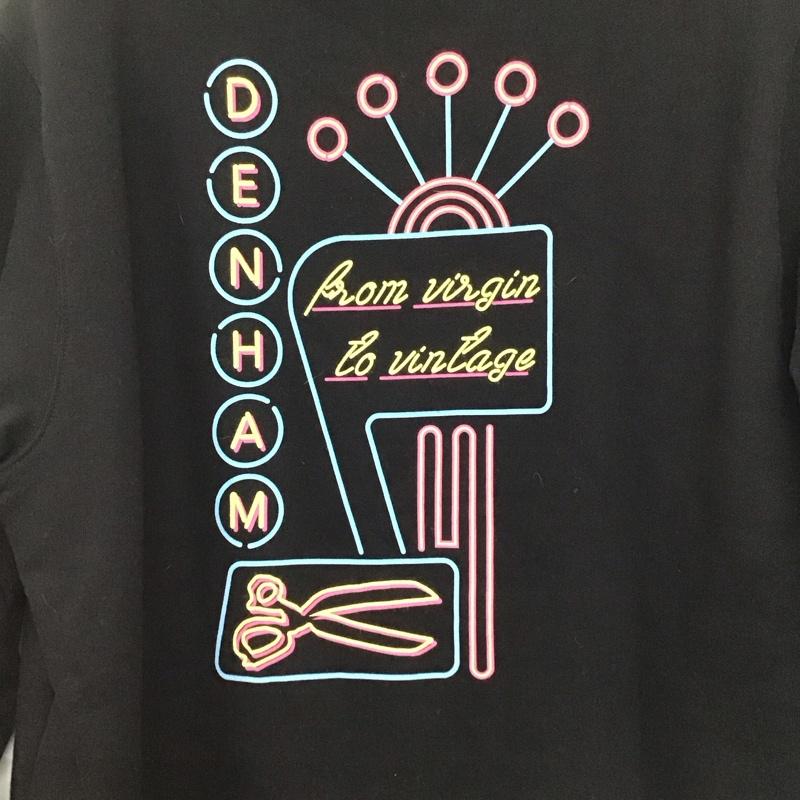 デンハム DENHAM トレーナー 長袖 長袖トレーナー スウェット クルーネック プルオーバー L ロゴ、文字 黒 / ブラック /  メンズ USED 古着 中古 10141762