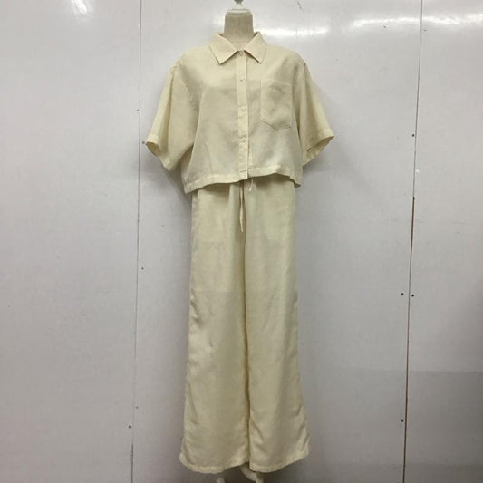 ローリーズファーム LOWRYS FARM セットアップ セットアップ lf623103ad メッシュクロップドシャツ ワイドパンツ 2点セット FREE 無地 オフホワイト / オフホワイト /  レディース USED 古着 中古 10138403