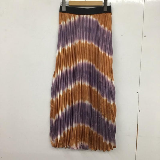 ローフ loaf スカート ロングスカート ロングスカート フレアスカート カジュアルスカート プリント マルチカラー / マルチカラー /  レディース USED 古着 中古 10135427