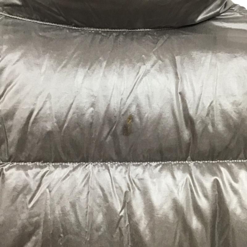 ユニクロ UNIQLO ジャケット、上着 ダウンジャケット 211-450456 ウルトラライトダウンシャイニーボリュームジャケット フェザー L 無地 灰 / グレー /  レディース USED 古着 中古 10147746