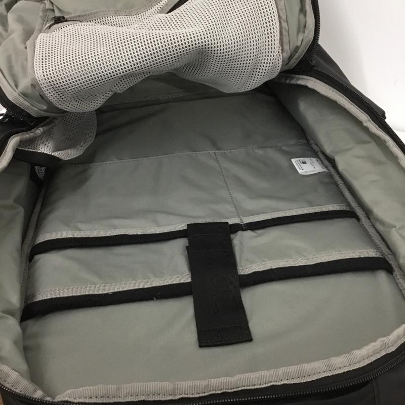 カリマー Karrimor リュックサック、デイパック リュックサック、デイバッグ 501079 ハイランズ32 バックパック ロゴ、文字 黒 / ブラック /  メンズ USED 古着 中古 10144961