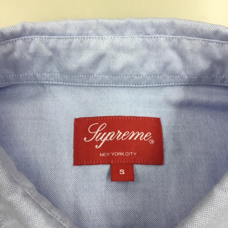 シュプリーム Supreme シャツ、ブラウス 半袖 LOOSE FIT SS OXFORD SHIRT ボタンダウン 23SS S ロゴ、文字 水色 / ライトブルー /  メンズ USED 古着 中古 10111356