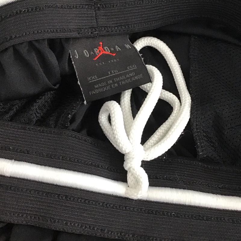 エアジョーダン AIR JORDAN パンツ ショートパンツ ショートパンツ ハーフパンツ カジュアルパンツ XXL ロゴ、文字 白 / ホワイト / X 黒 / ブラック /  メンズ USED 古着 中古 10145577