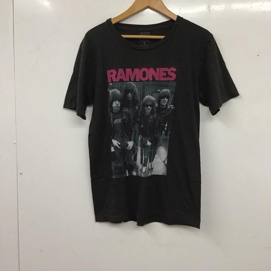 古着 USED Tシャツ 半袖 半袖カットソー プリントTシャツ クルーネックカットソー バンドTシャツ S プリント 黒 / ブラック /  メンズ USED 古着 中古 10135886
