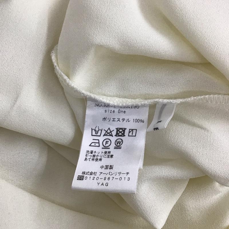 ケービーエフ KBF シャツ、ブラウス 半袖 KB75-23M190 スキッパーシャツチュニック 無地 白 / ホワイト /  レディース USED 古着 中古 10129460