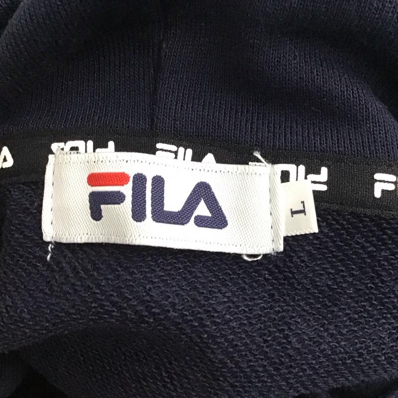 フィラ FILA パーカー 長袖 長袖パーカー フード付きパーカー プリントスウェット トレーナー スポーツウェア L ロゴ、文字 紺 / ネイビー /  メンズ USED 古着 中古 10122136