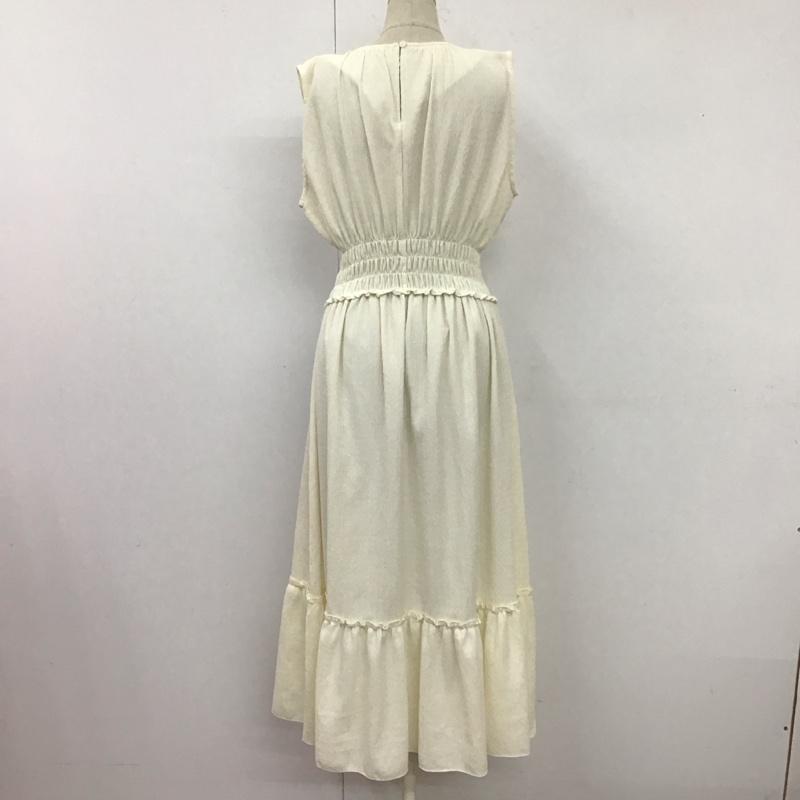 マウジー MOUSSY ワンピース ロングスカート 010ESA80-1100 WAIST SHIRRING CUT DRESS シャーリング FREE 無地 アイボリー / アイボリー /  レディース USED 古着 中古 10112950