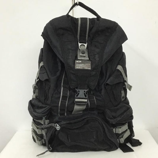 オークリー OAKLEY リュックサック、デイパック リュックサック、デイバッグ 96548-CA35480 バックパック ロゴ、文字 黒 / ブラック /  メンズ USED 古着 中古 10138059