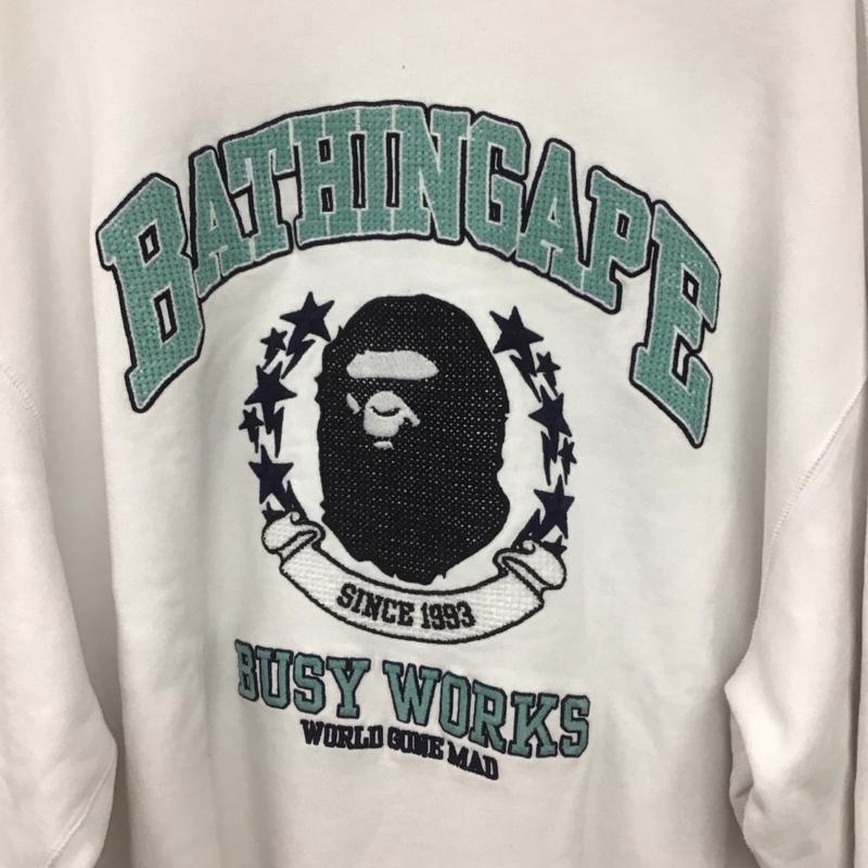 アベイシングエイプ A BATHING APE トレーナー 長袖 長袖トレーナー スウェット クルーネック プルオーバー XXL ロゴ、文字 白 / ホワイト /  メンズ USED 古着 中古 10149184