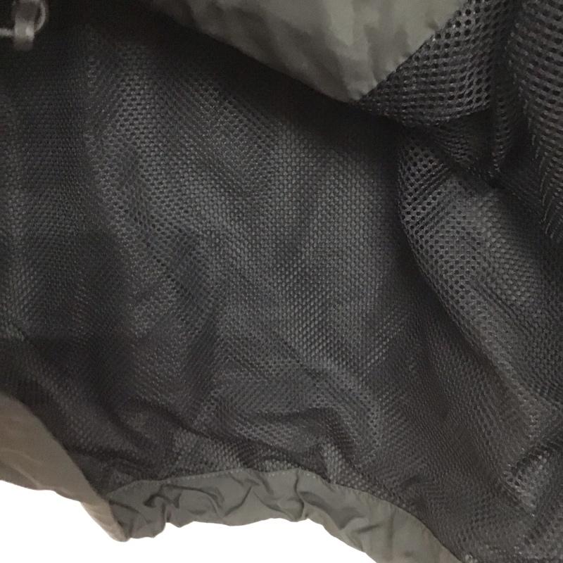 ザノースフェイス THE NORTH FACE ベスト ベスト np11916 EARTHLYVEST ジップアップベスト スタンドカラー ノースリーブカットソー L ロゴ、文字 灰 / グレー /  メンズ USED 古着 中古 10139558