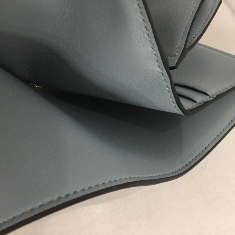 ヴァレンティノ VALENTINO 財布 コンパクト財布 ミニ財布 ショルダー 2WAY ワンポイント 水色 / ライトブルー /  レディース USED 古着 中古 10142113