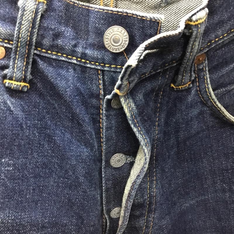 エヴィス EVISU パンツ デニム、ジーンズ 28 × 35 ジーパン 28インチ プリント 青 / ブルー /  メンズ USED 古着 中古 10109688