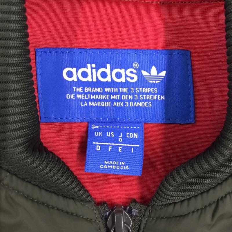 アディダスオリジナルス adidas originals ジャケット、上着 ジャケット、ブレザー ジップアップジャケット ジャンパー ジャケット カジュアルジャケット アウター ロゴ、文字 カーキ / カーキ /  メンズ USED 古着 中古 10109352