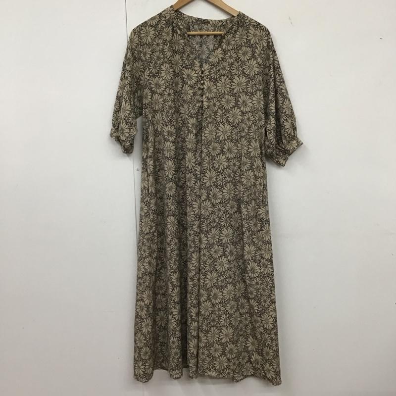 アイテムズ アーバンリサーチ ITEMS URBAN RESEARCH ワンピース ロングスカート it25-26b006 2022SS 花柄ラグランハーフスリーブワンピース ロングワンピース FREE プリント 茶 / ブラウン / X 黒 / ブラック /  レディース USED 古着 中古 10135214