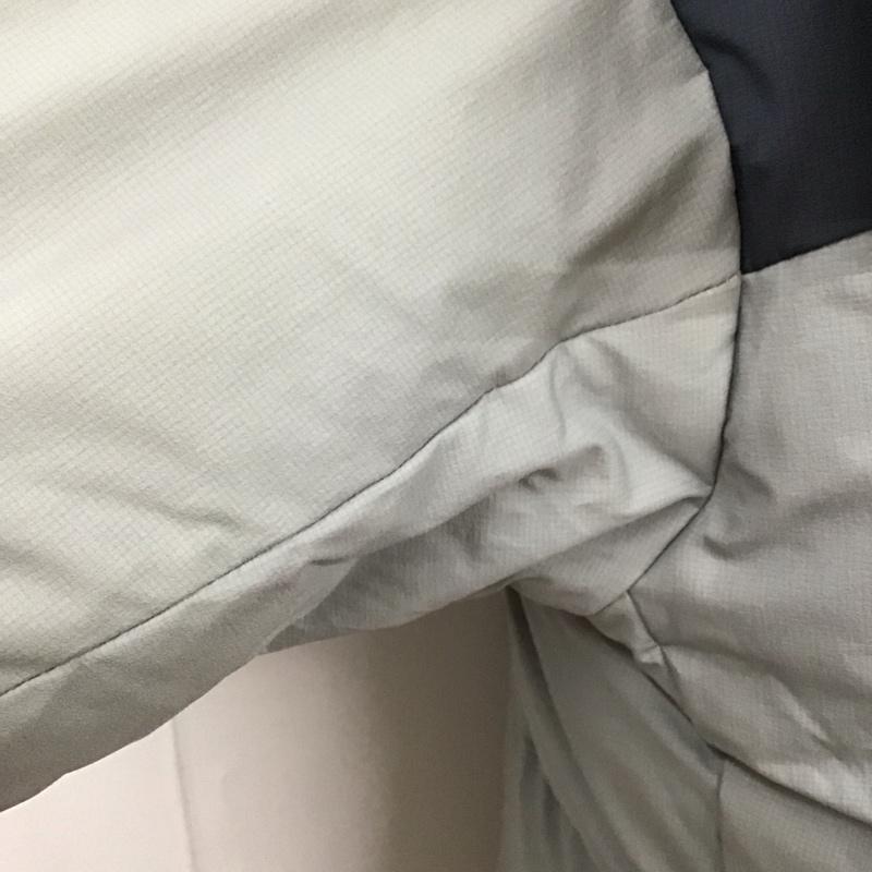 ザノースフェイス THE NORTH FACE ジャケット、上着 ジャンパー、ブルゾン nd92240 ダウンジャケットバルトロライトジャケット ジップアップジャケット アウター L ロゴ、文字 灰 / グレー /  メンズ USED 古着 中古 10121042