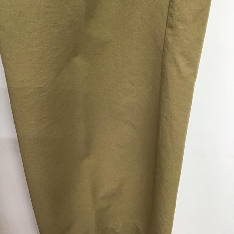 ニューバランス New Balance パンツ スラックス スラックスパンツ ワイドパンツ カジュアルパンツ L ロゴ、文字 ベージュ / ベージュ /  メンズ USED 古着 中古 10142979