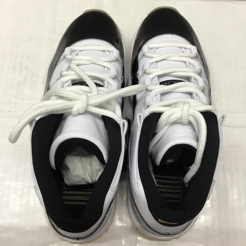 ナイキ NIKE スニーカー スニーカー CT8012 170 AIR JORDAN 11 RETRO 27cm 箱有 27.0cm ワンポイント 白 / ホワイト / X 黒 / ブラック /  メンズ USED 古着 中古 10111047