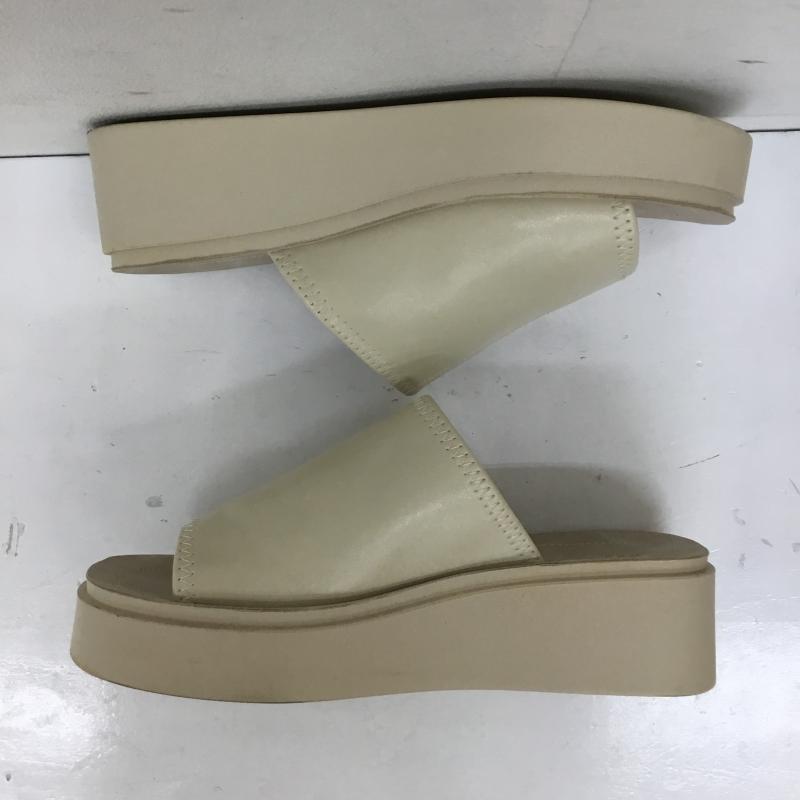 ローリーズファーム LOWRYS FARM サンダル サンダル M 無地 オフホワイト / オフホワイト /  レディース USED 古着 中古 10149994
