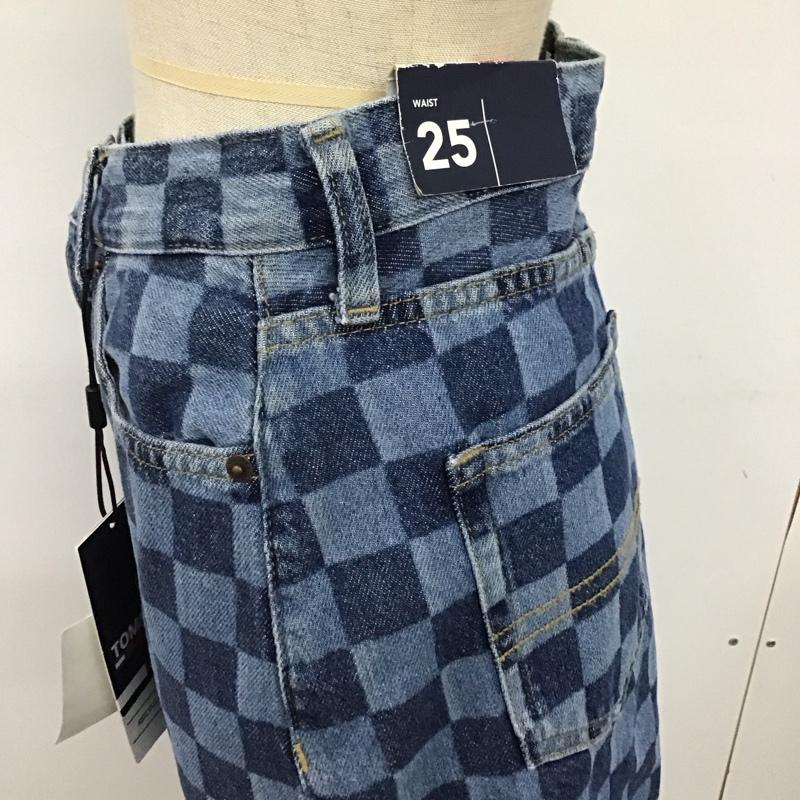 トミー ジーンズ TOMMY JEANS スカート ひざ丈スカート DW14148 デニムスカート タグ付き カットオフ  青 / ブルー /  レディース USED 古着 中古 10123198