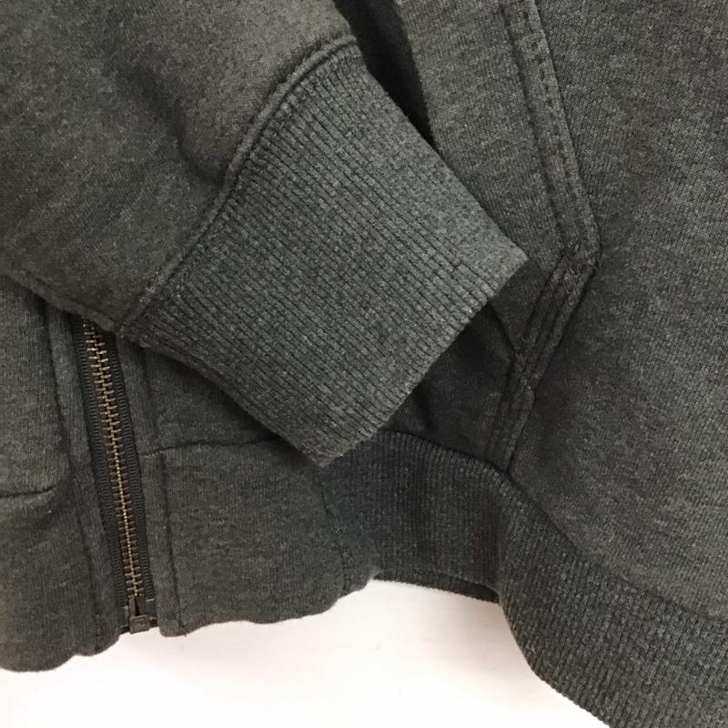カーハート Carhartt パーカー 長袖 ジップアップパーカー 長袖パーカー カジュアルジャケット スウェット XXL ロゴ、文字 灰 / グレー /  メンズ USED 古着 中古 10143424