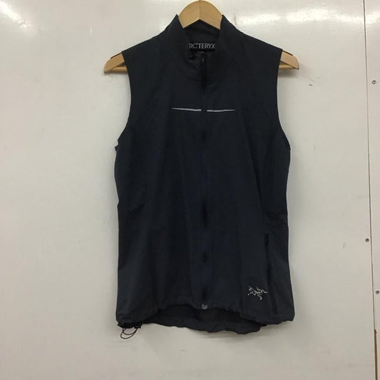 アークテリクス ARC TERYX ベスト ベスト M 無地 紺 / ネイビー /  レディース USED 古着 中古 10138799