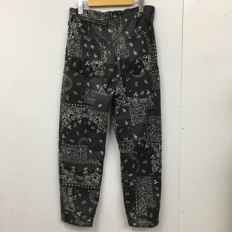 フリークスストア FREAK S STORE パンツ ワークパンツ、ペインターパンツ ワークパンツ ワイドパンツ カジュアルパンツ 総柄 40 プリント 黒 / ブラック / X 白 / ホワイト /  メンズ USED 古着 中古 10120076