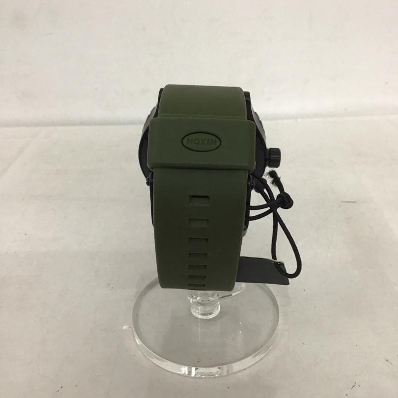 ニクソン NIXON 腕時計 アナログ（クォーツ式） THE51-30 ロゴ、文字 カーキ / カーキ / X 黒 / ブラック /  メンズ USED 古着 中古 10134325
