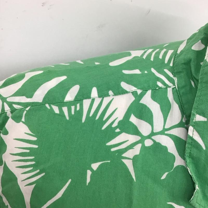 リーバイス Levi s シャツ、ブラウス 半袖 半袖シャツ カラーシャツ 半袖カットソー アロハシャツ L プリント 緑 / グリーン /  メンズ USED 古着 中古 10123978