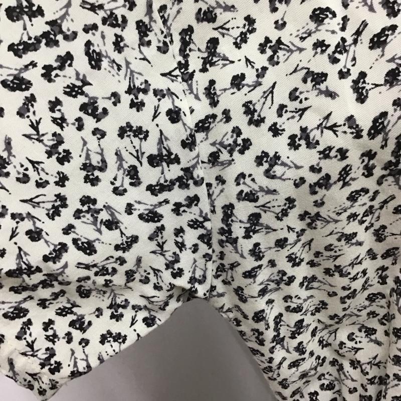 ローリーズファーム LOWRYS FARM ワンピース ロングスカート LF719008TK ハナガラカイキンシャツワンピース FREE 花柄 オフホワイト / オフホワイト / X 黒 / ブラック /  レディース USED 古着 中古 10107409