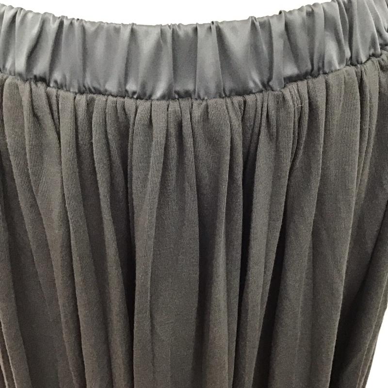 アメリカンホリック AMERICAN HOLIC スカート ロングスカート HA13L1L0300 カットプリーツスカート ロングスカート フレアスカート M 無地 黒 / ブラック /  レディース USED 古着 中古 10117499